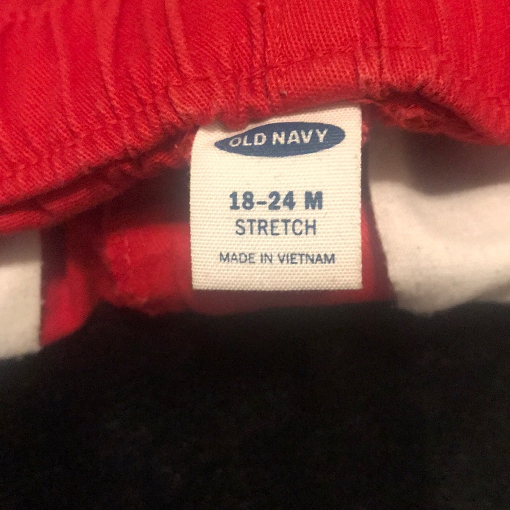 Red Shorts - Picture 3 of 3